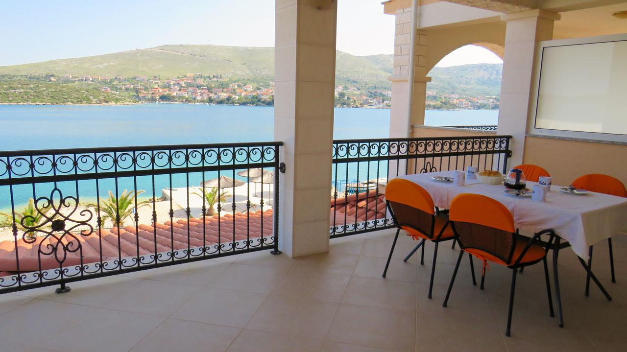 Apartments Villa Ante Grebastica Exterior photo
