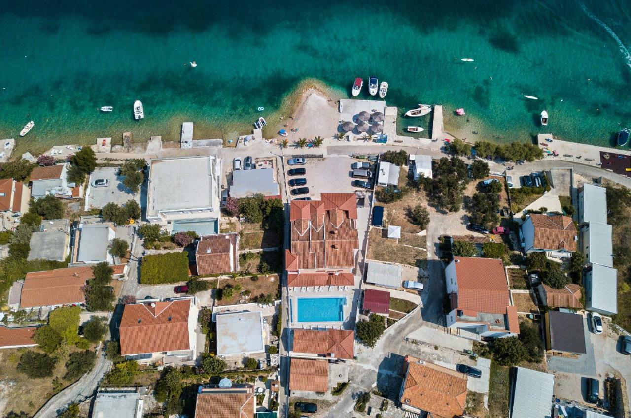 Apartments Villa Ante Grebastica Exterior photo
